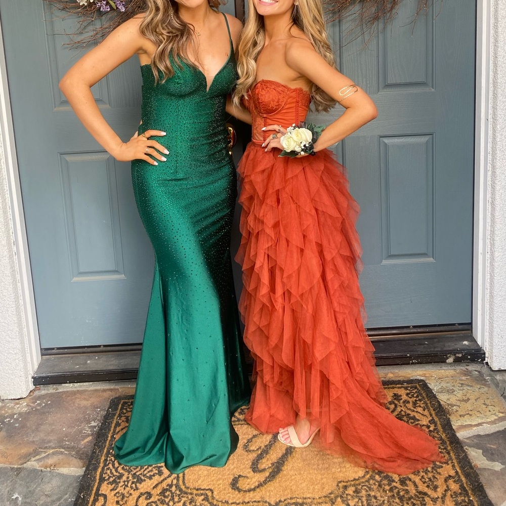 green prom dress!
